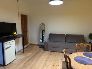 Sisters Beach Apartments