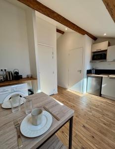 Appartements Appartement 2 personnes - Centre ville : photos des chambres