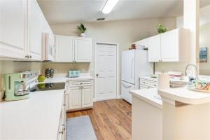 Near Disney Parks! Nice Home!