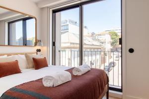 EDiTiON 309 - Luxury Seafront 2BR Apartments