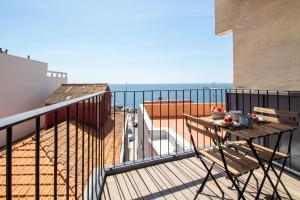 EDiTiON 309 - Luxury Seafront 2BR Apartments