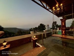 iconic villa panchgani