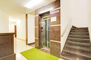 Super Collection O Vanamthopu Center Nellore Formerly ESR Guest Inn