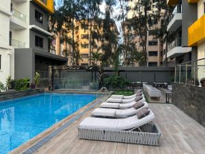 Kilimani Executive Suites With Gym, Heated Pool, Sauna, Steam room