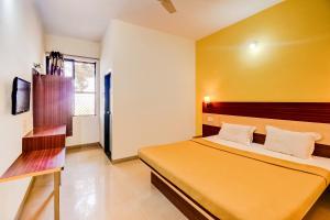 Hotel O Roshan Palace