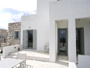 Villa Mella Paros Greece