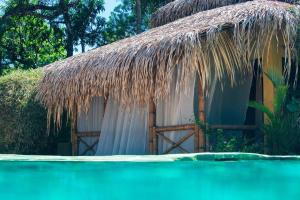 Hotel Clandestino beach resort