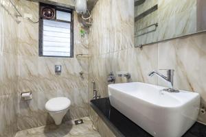 Treat Homes Service Apartment in BKC Sindhuratna 503