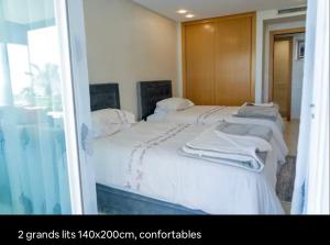 APPARTEMENT 5 étoiles VUE SUR MER