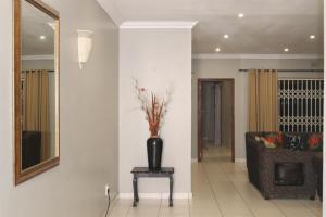 Grace Avenue Townhouse