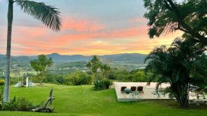 LoerieRoep Estate - Mountainview Selfcatering Accommodation Nelspruit