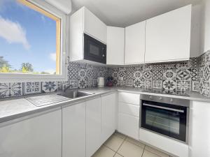 Appartements Appartement Lumineux Avec Balcon et piscine : photos des chambres
