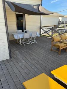 CHALET GRUISSAN 10 Places 4 Chambres CONFORT & VUE sur MER