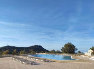 Cap ESTEREL Village , AGAY 4prs Climatisé-WIFI-Parking INCLUS