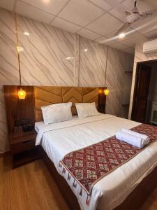 Shiv Ganga & Pyass Restaurant