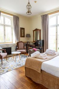 Hotels Chateau Hotel Du Colombier : photos des chambres