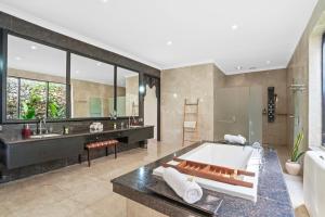 Stunning Ocean Views 3BR Villa, Private Pool & Kitchen #23