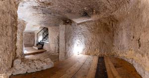 Hotel D H Lawrence img18