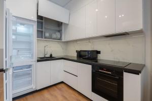 Petrovdom 2-5 new apartment in RC Novopecherski Lypky, 19B Andrii Verkhogliad Street