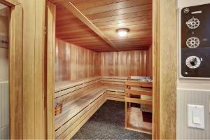 The Boardwalk Suite - Casa Costa 405N 1 Bedroom, Pools, Jacuzzi, Beach, Shops & Dog Friendly