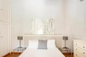 Nido degli Artisti in Trastevere Piazza Trilussa