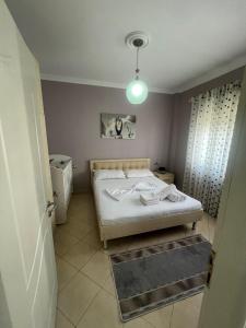 Flower Apartment Golem