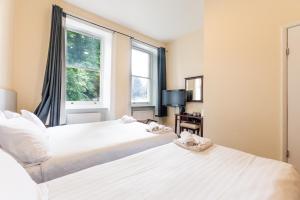 Triple Room room in Astoria Hotel