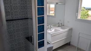 Maisons de vacances GITE EL PACHA pres d-Argeles-sur-Mer, classe 4 etoiles : photos des chambres