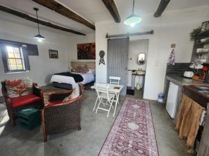 Little Artist Cottage