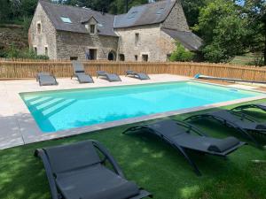 Appartements Gite du Nid Beau Duplex tout confort, entoure de verdures, piscine chauffee de mi-mai a mi-sept : photos des chambres