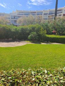 Appartement piscine plage golf