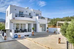 Villa with Sea View room in Helios Studios & Apartments