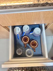 staycation near manila airport across NAIA terminal 3,13 min drive to terminal 2 and 1, Vexy Condotel located at 101 newport manila