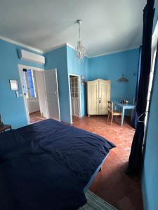 Maisons d'hotes La Sarrasine : photos des chambres