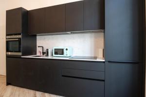 Beautiful renovated apartment in an authentic building