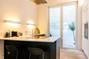 Characteristic house near the beach for 10