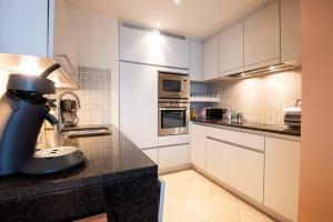 Marvelous apartment with a stunning view and garage