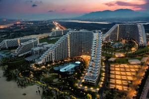 Lagoon Beach Of The Arena Cam Ranh - Free room upgrade