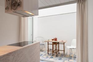 FLH Redondo Castle Mezzanine