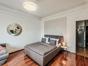 Breathless panorama Synagogue elegant attic FREE PARKING RESERVATION NEEDED