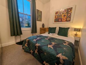 1BD Notting Hill Residence