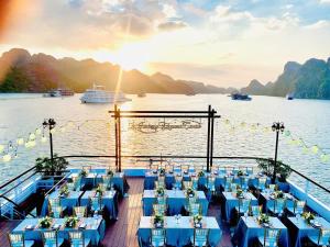 Le Journey Elegance Cruise