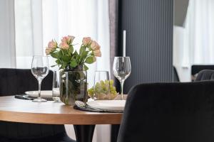 Old House Apartments 6