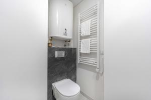 Old House Apartments 6