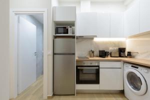 Bright 1-Bedroom Apartment by WeHost Athens