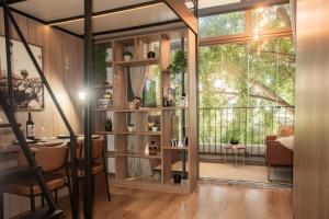 Flat de luxo em frente ao colégio Arquidiocesano, na Vila Mariana - 118B