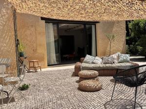 Villas Maison de Charme Uzes piscine 6 a 7 Personnes en pleine nature : photos des chambres