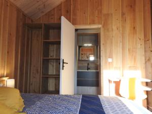 B&B / Chambres d'hotes Chambre d-hotes de charme Pierres anciennes, confort et nature 2 : photos des chambres