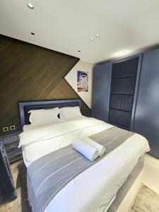 Luxury and Quiet apartment Facing City Stars Mall