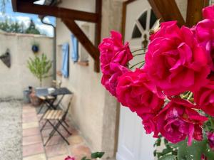 B&B / Chambres d'hotes Les Grands Maitres Chambre d-Hotes : photos des chambres